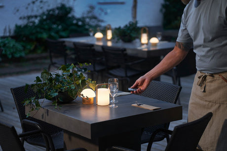 Duni 12er LED-Set 206435 Multicolor & Warmweiss 12 Stunden Brenndauer inkl. Fernbedienung und 12er Ladestation (Produktionsdatum 2025) 